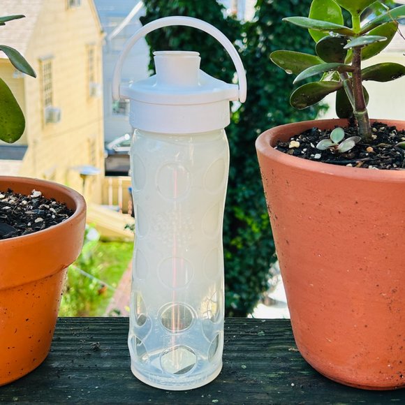 Lifefactory 16oz Classic Flip Top Cap Bottle, Ombre Collection - Picture 4 of 11